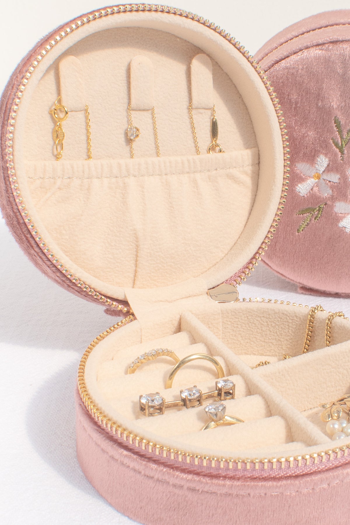 small jewelry box for rings and necklaces. pink velvet. perfect gift idea for someone who loves france.