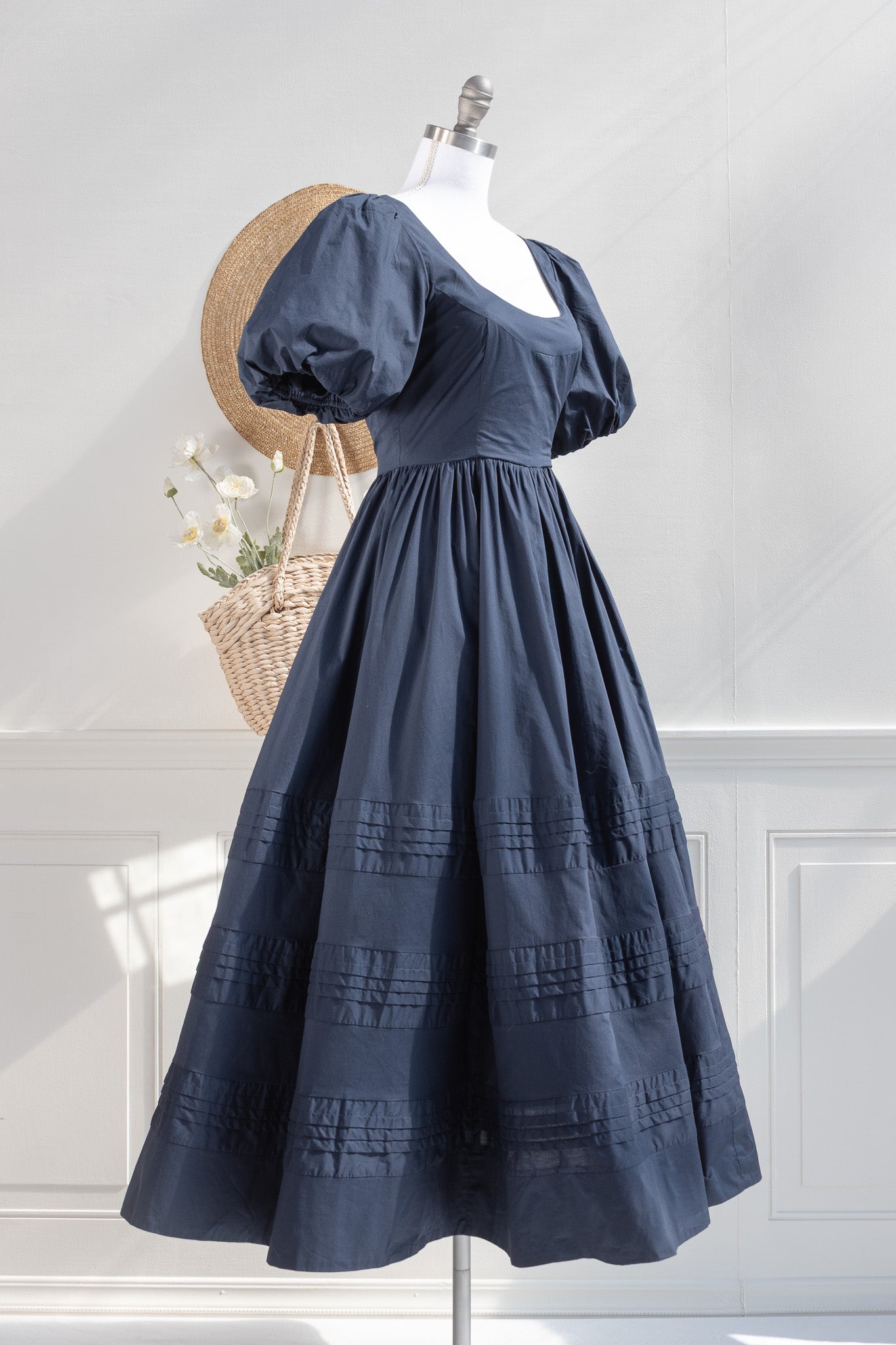 Cotton poplin puff sleeve midi dress – navy