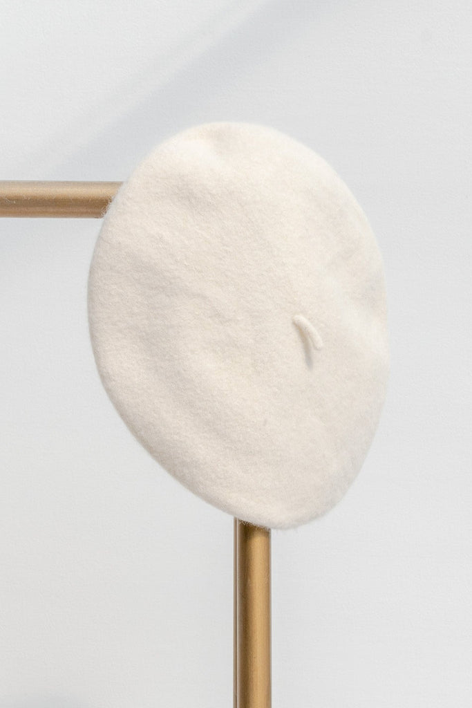 beret - cute beret hat in cream 100% wool - french girl style hat. 