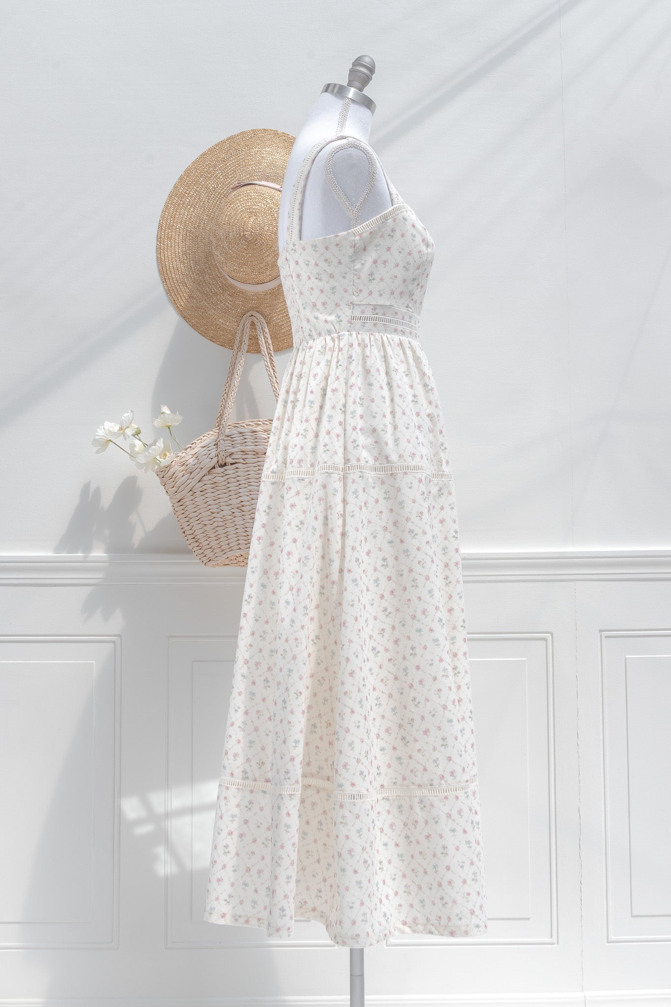 Cream Cotton Floral Midi Dress – Lace Trim Square Neckline