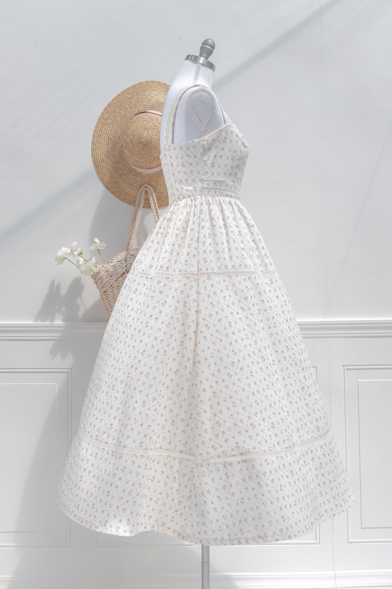Cream Cotton Floral Midi Dress Lace Trim Square Neckline | Amantine Medium Cream Cotton Floral Midi Dress Lace Trim Square Neckline | Amantine Medium