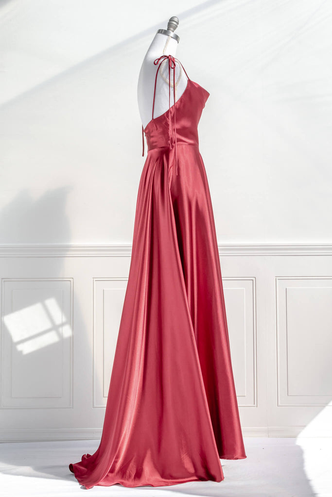 long red pageant dress - the aphrodite princess dress is a dream for your prom and formal event. front view. amantine.