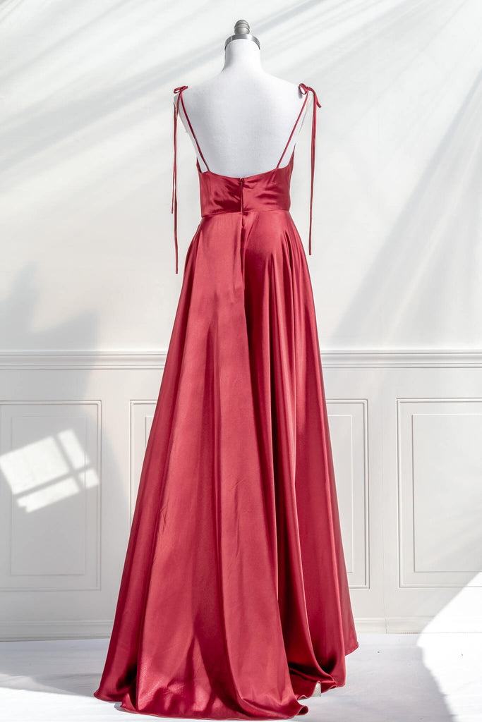 long red pageant dress - the aphrodite princess dress is a dream for your prom and formal event. front view. amantine.